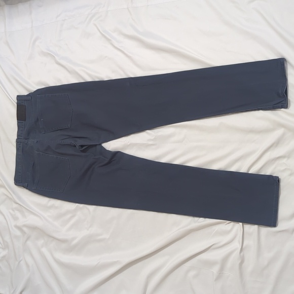 Gap City Jeans Slim Fit, Color Slate Size 28x30 - Picture 11 of 16